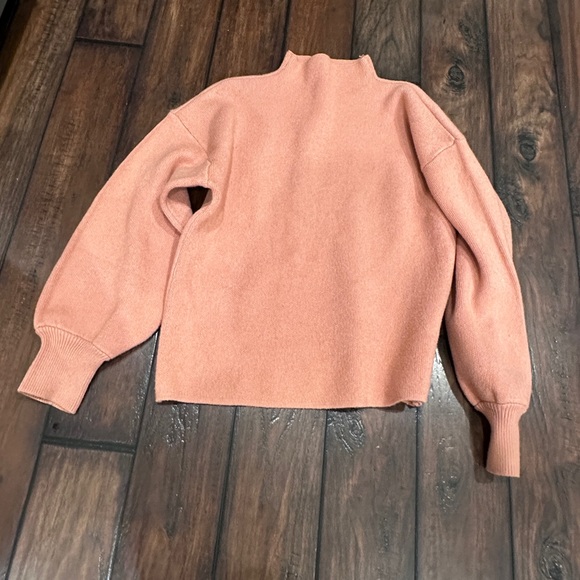 Vici Sweaters - Vici balloon sleeve sweater womans size small